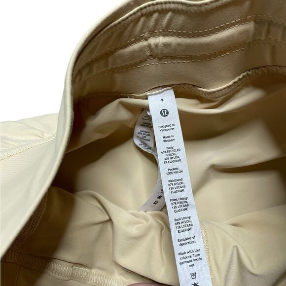 LULULEMON Multi-Pocket Cargo High-Rise Hiking Skirt Size 4 - Picture 12 of 14